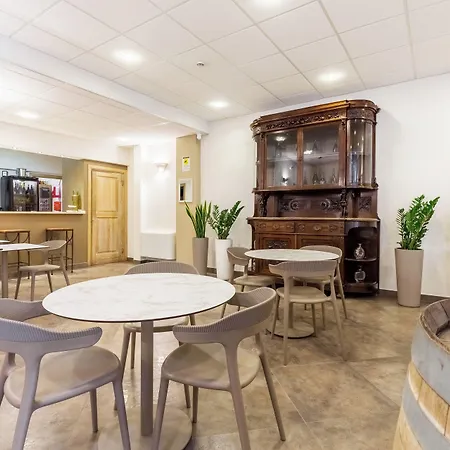 Hotel Domomea-3